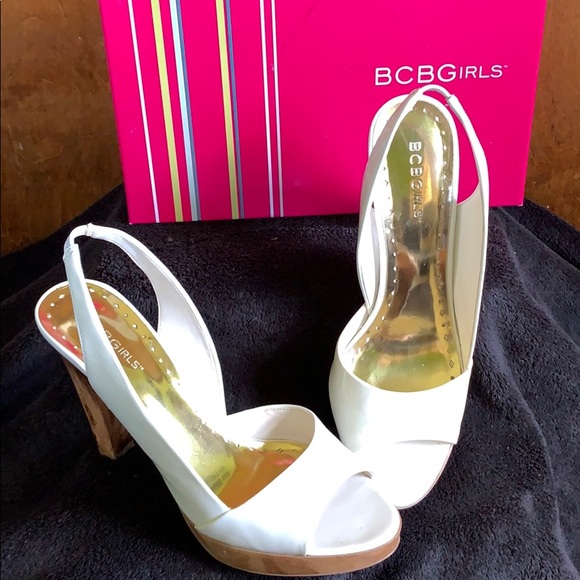 BCB Girls White Patent Heels - Picture 4 of 4
